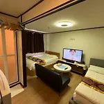 Hostel Sunflower 302